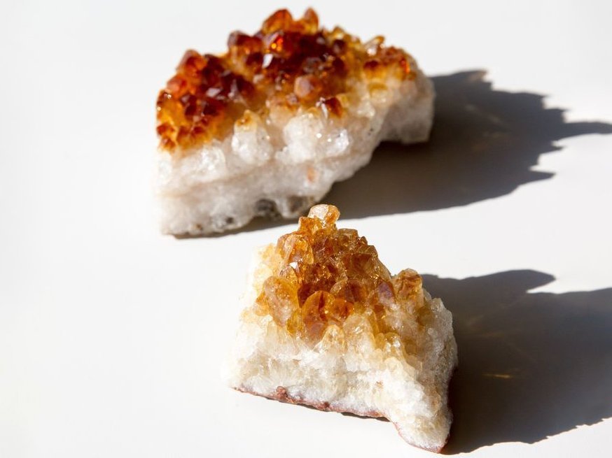 買黃水晶之前你需要知道的事：加溫改色真相